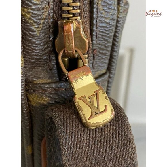 Authentic Louis Vuitton Brown Monogram Coated Canvas Trotteur Beaubourg PM Bag - Picture 2 of 12